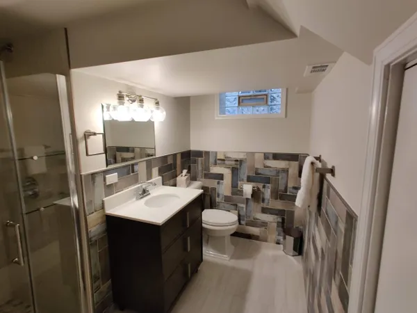 rs=w_600,cg_true,m (12)