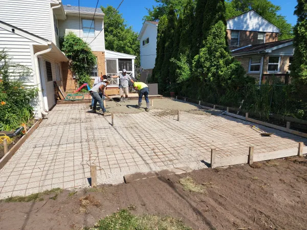 rs=w_600,cg_true,m (21)