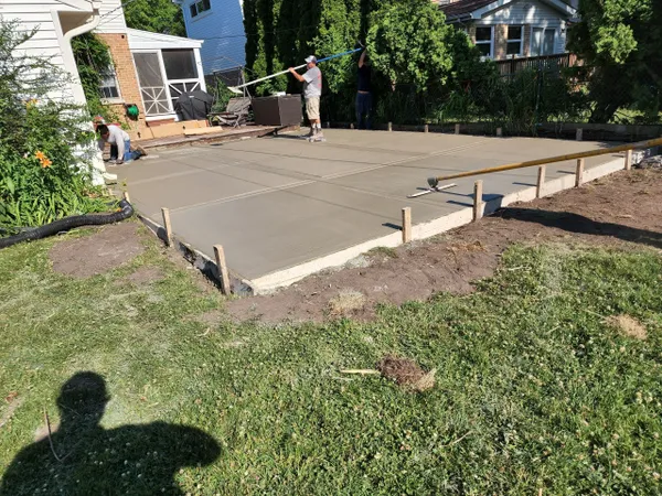 rs=w_600,cg_true,m (22)